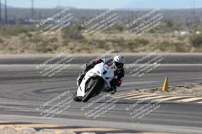 media/Jan-15-2026-Racers Edge (Thu) [[dfebeb70ab]]/3-B Group/Session 2 (Turn 11)/